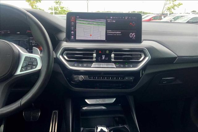 Photo of 2022 Carbon Black Metallic BMW X3