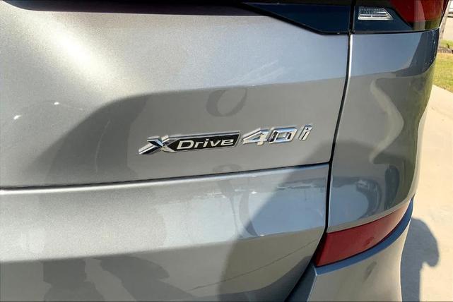 Photo of 2024 Gray Metallic BMW X5