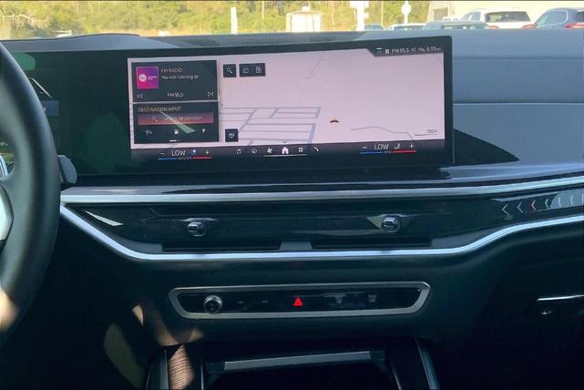 Photo of 2024 Gray Metallic BMW X5