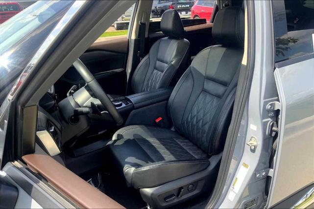 Photo of 2023 Boulder Gray Pearl Nissan Rogue