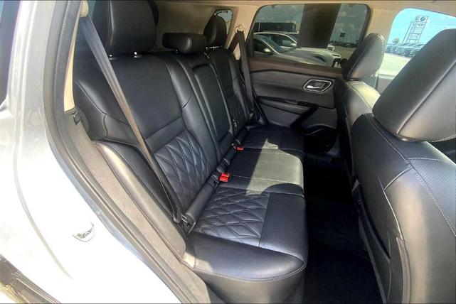 Photo of 2023 Boulder Gray Pearl Nissan Rogue