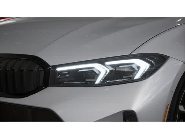 Photo of 2025 Gray BMW 330