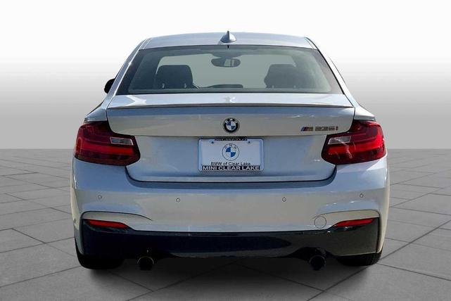 Photo of 2016 Glacier Silver Metallic BMW M235