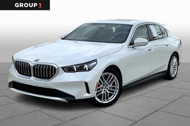 2024 BMW 530