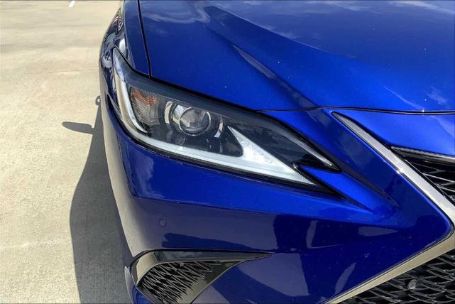 Photo of 2021 Ultrasonic Blue Mica Lexus ES 350