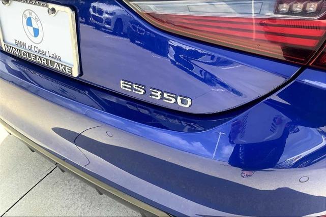 Photo of 2021 Ultrasonic Blue Mica Lexus ES 350