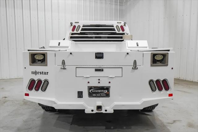 Photo of 2022 Oxford White Ford F-350