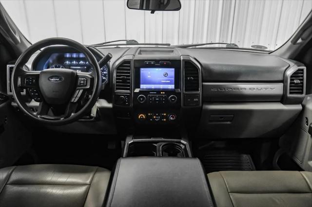 Photo of 2022 Oxford White Ford F-350