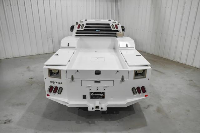 Photo of 2022 Oxford White Ford F-350