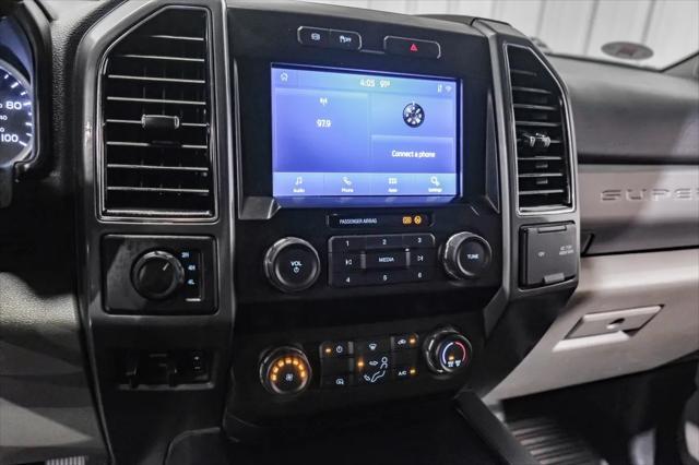 Photo of 2022 Oxford White Ford F-350