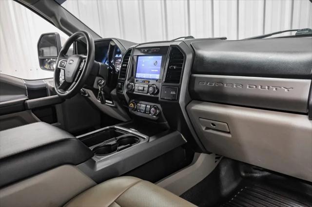 Photo of 2022 Oxford White Ford F-350