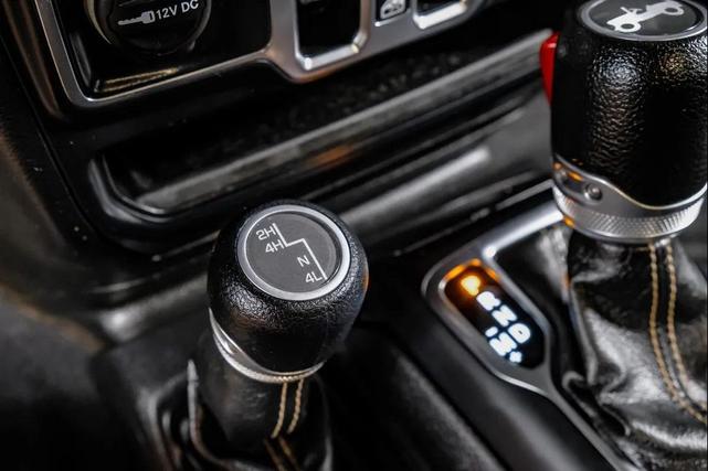 Photo of 2018 Bright White Clearcoat Jeep Wrangler Unlimited
