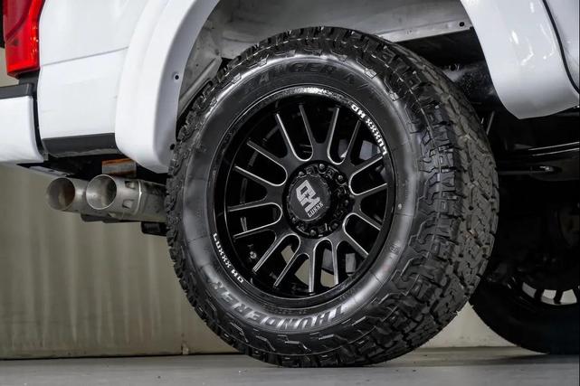 Photo of 2022 White Ford F-250