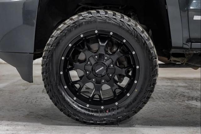 Photo of 2019 Graphite Metallic Chevrolet Silverado 2500