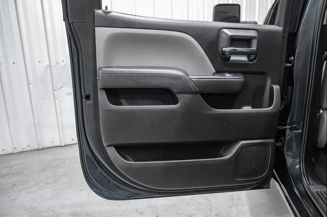 Photo of 2019 Graphite Metallic Chevrolet Silverado 2500