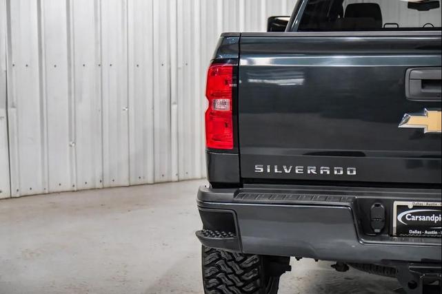 Photo of 2019 Graphite Metallic Chevrolet Silverado 2500