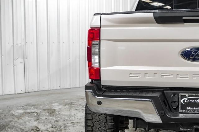 Photo of 2017 Off white Ford F-350