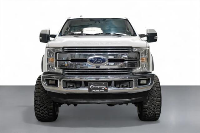 Photo of 2017 Off white Ford F-350