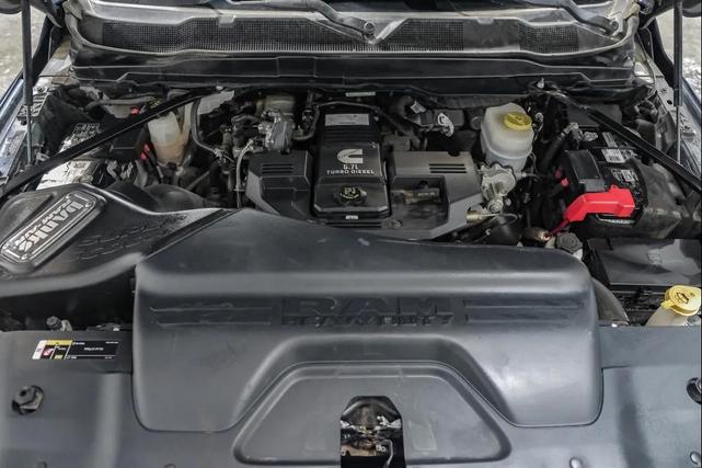 Photo of 2022 Patriot Blue Pearlcoat RAM 2500