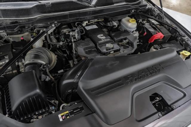 Photo of 2024 Granite Crystal Metallic Clearcoat RAM 2500