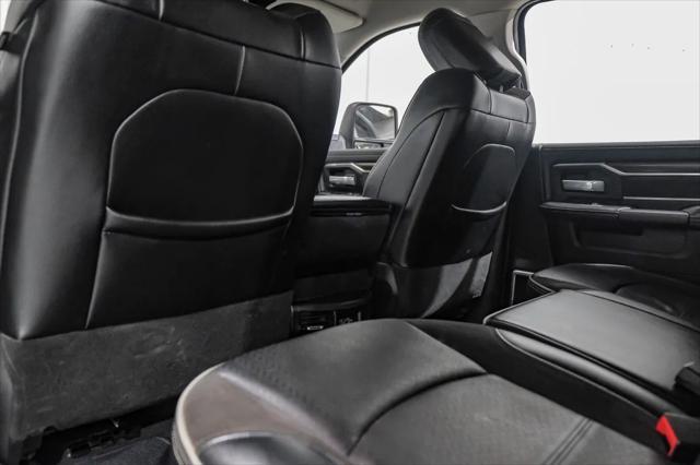 Photo of 2024 Granite Crystal Metallic Clearcoat RAM 2500