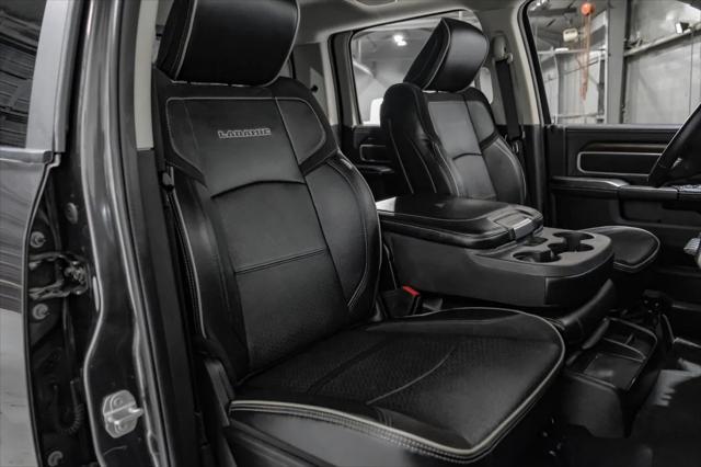 Photo of 2024 Granite Crystal Metallic Clearcoat RAM 2500