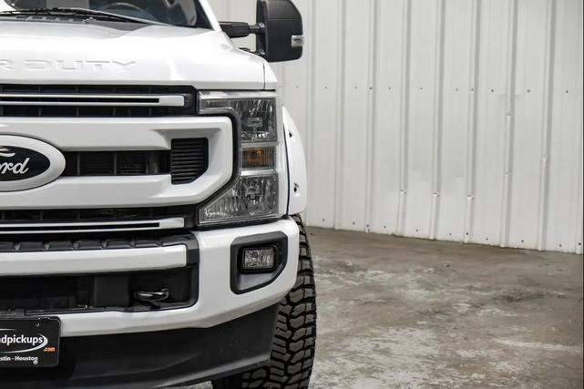 Photo of 2022 Oxford White Ford F-250