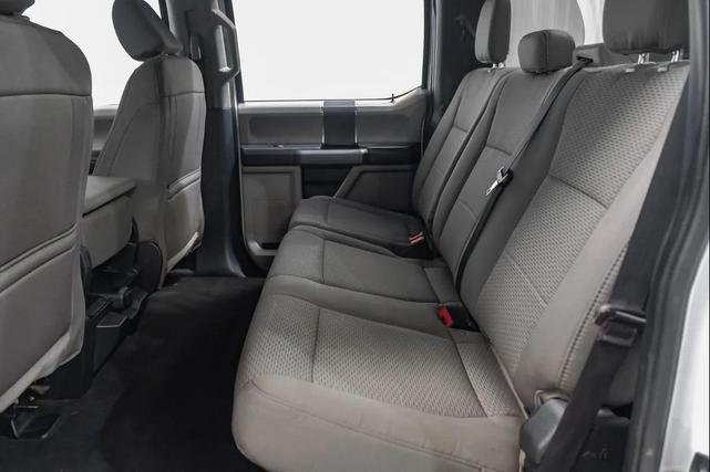 Photo of 2022 Oxford White Ford F-250