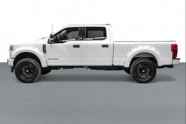 Photo of 2022 Oxford White Ford F-250