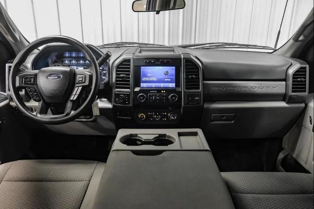 Photo of 2022 Oxford White Ford F-250