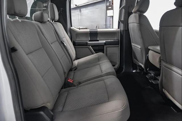 Photo of 2022 Oxford White Ford F-250
