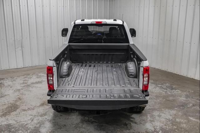 Photo of 2022 Oxford White Ford F-250