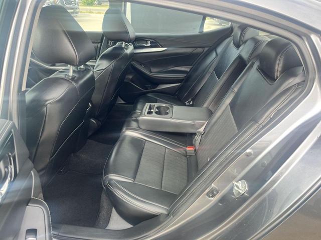 Photo of 2021 Gun Metallic Nissan Maxima