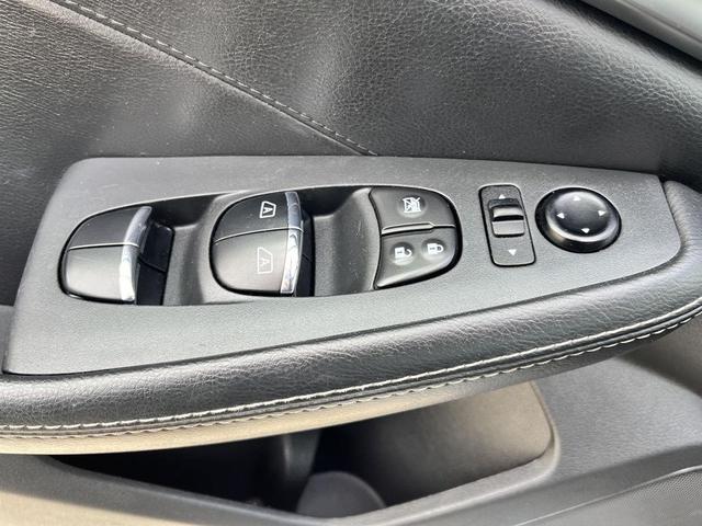 Photo of 2021 Gun Metallic Nissan Maxima