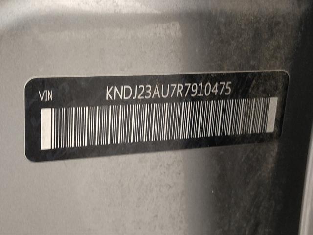 Photo of 2024 Gray Kia Soul