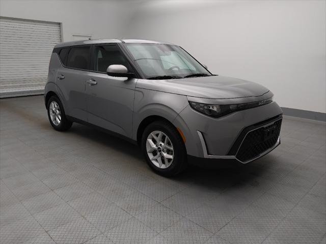 Photo of 2024 Gray Kia Soul