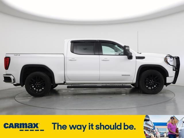 Photo of 2022 White GMC Sierra 1500 Limited