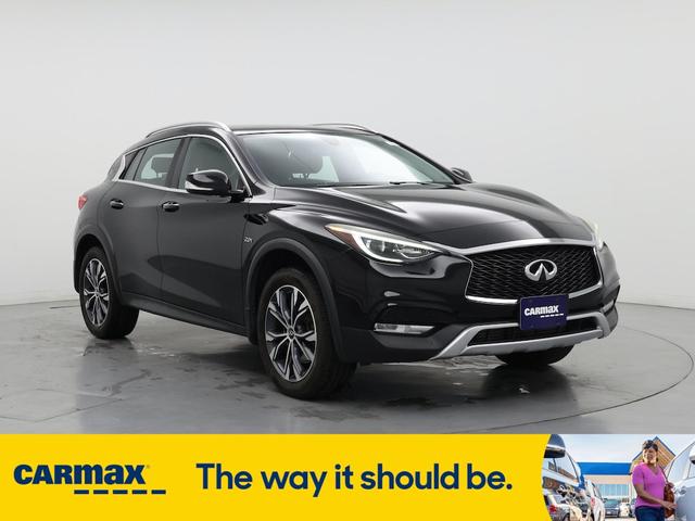 2017 Infiniti QX30