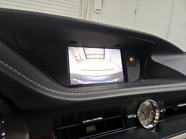 Photo of 2017 Gray Lexus ES 300h