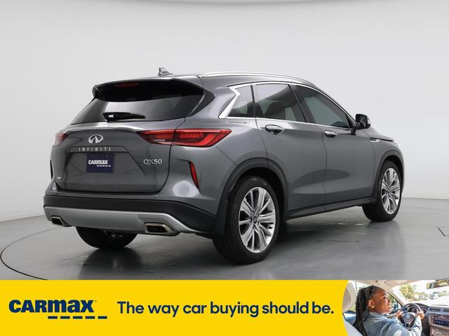 Photo of 2022 Gray INFINITI QX50