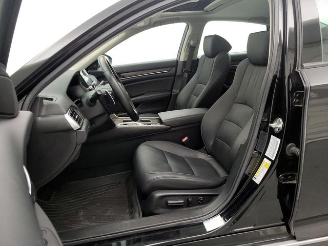 Photo of 2019 Black Honda Accord Hybrid