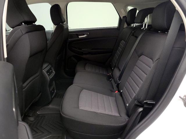 Photo of 2024 White Ford Edge