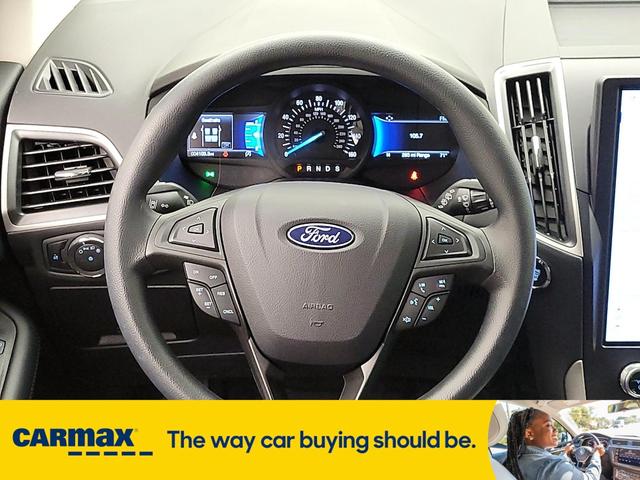 Photo of 2024 White Ford Edge