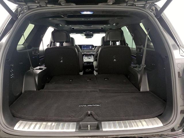 Photo of 2024 Black Hyundai PALISADE