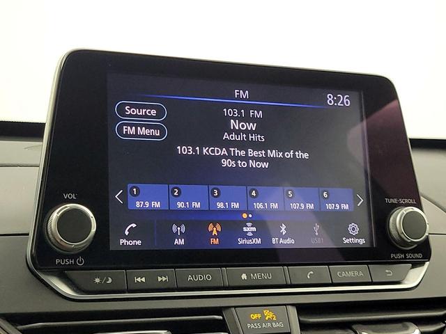 Photo of 2023 Gray Nissan Altima