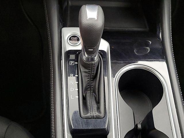 Photo of 2023 Gray Nissan Altima