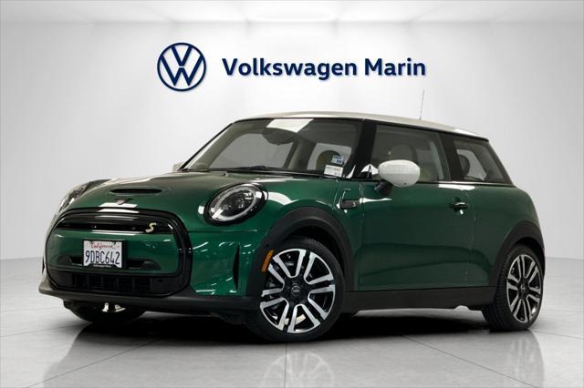 2023 MINI Hardtop