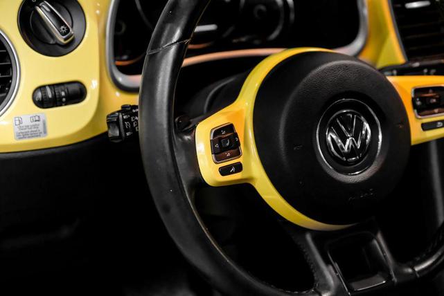 Photo of 2014 Yellow Rush Volkswagen Beetle