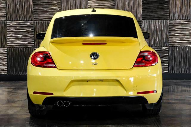 Photo of 2014 Yellow Rush Volkswagen Beetle