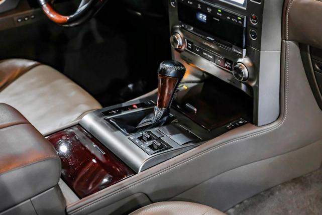 Photo of 2016 Black Onyx Lexus GX 460